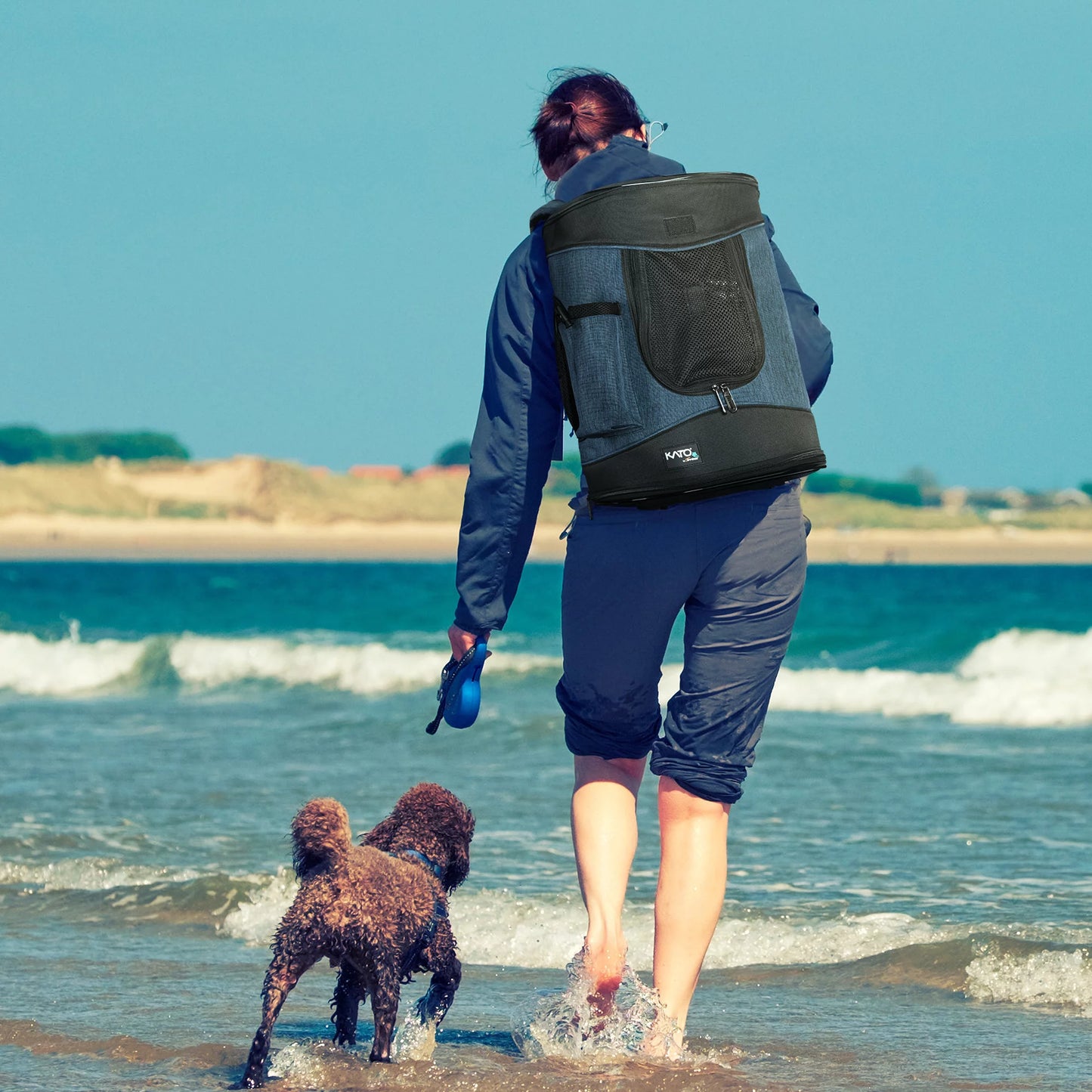 Comfortable Medium Pet Travel Backpack Carrier – Breathable Mesh with Removable Sherpa Bed for Dogs and Cats
